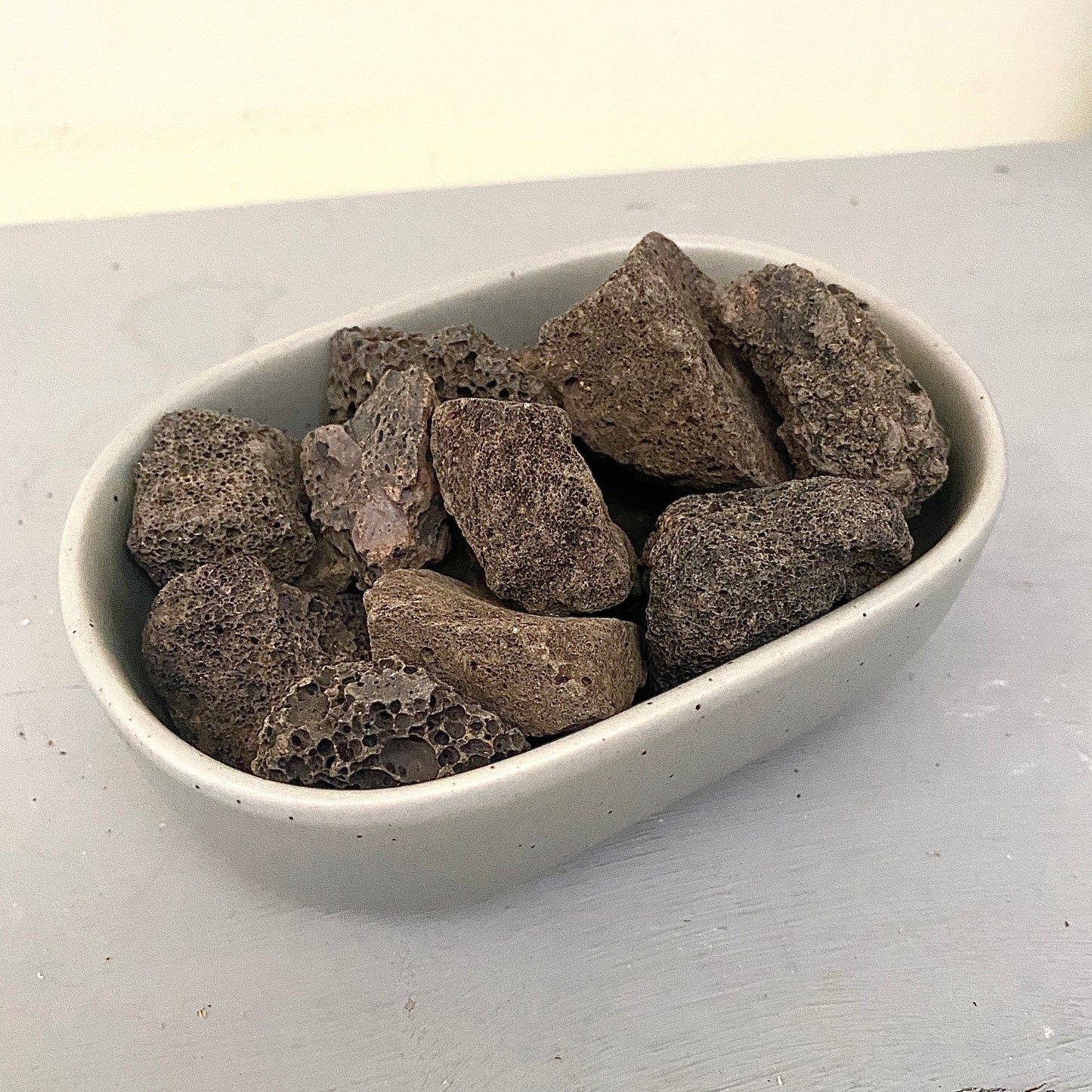 Volcanic Rock Botanical Essential Oil Diffuser - Ceramic - Le Botanist