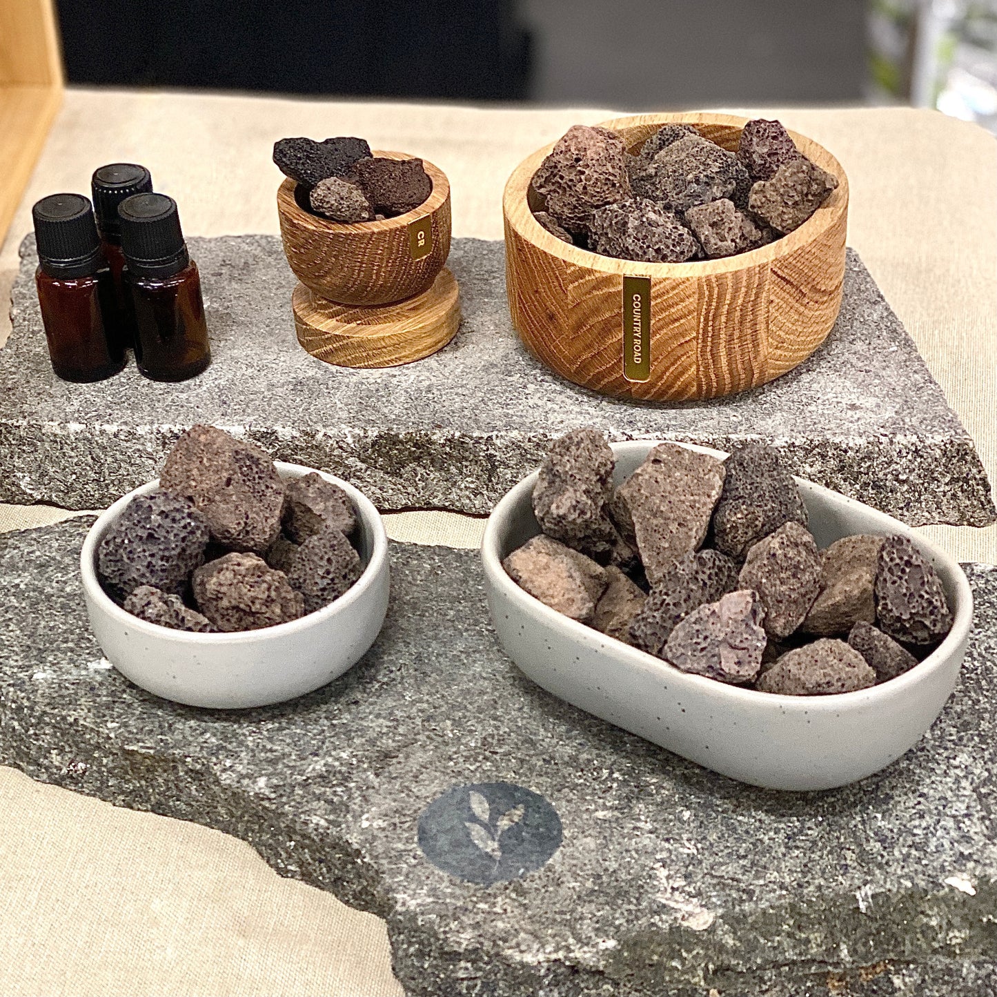 Volcanic Rock Botanical Essential Oil Diffuser - Ceramic - Le Botanist